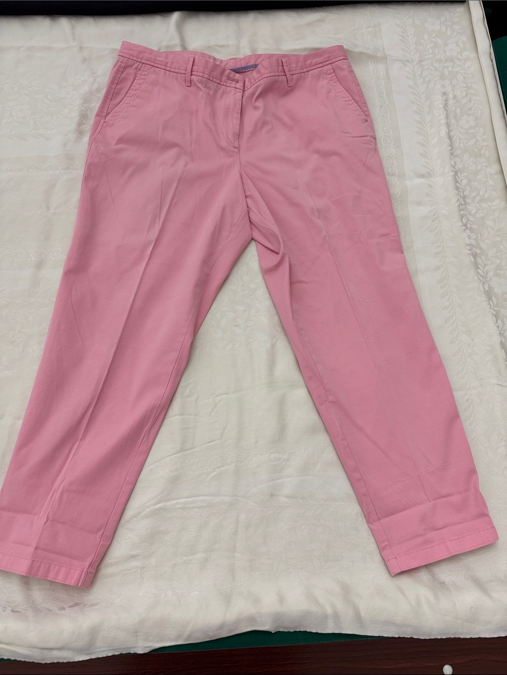 Talbots women’s Pink relaxed Chino 98% cotton 2% spandex Pants (mlb)